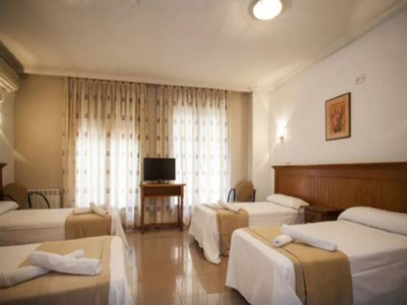 Hotel Victoria Valdemoro Ngoại thất bức ảnh