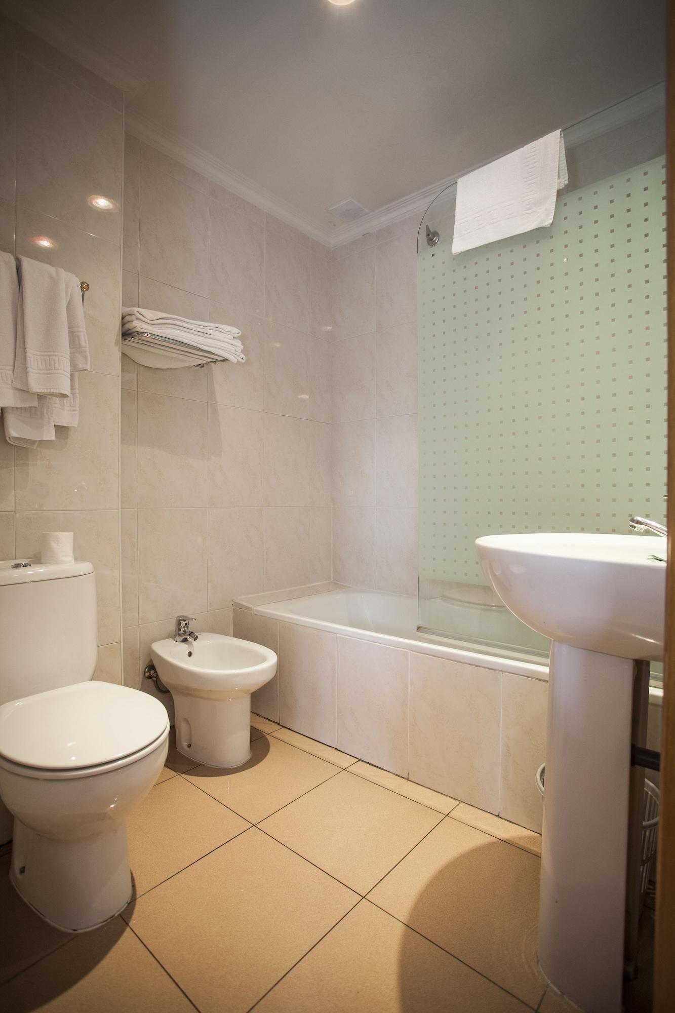 Hotel Victoria Valdemoro Ngoại thất bức ảnh