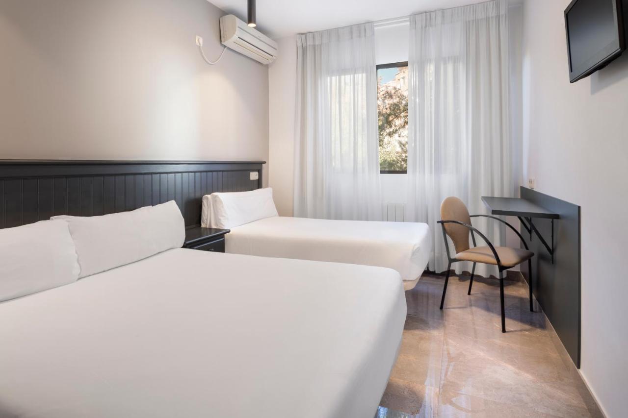 Hotel Victoria Valdemoro Ngoại thất bức ảnh