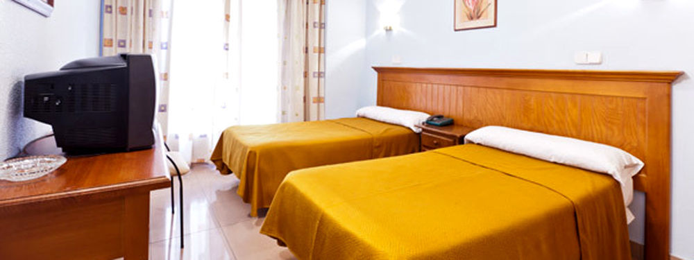Hotel Victoria Valdemoro Ngoại thất bức ảnh